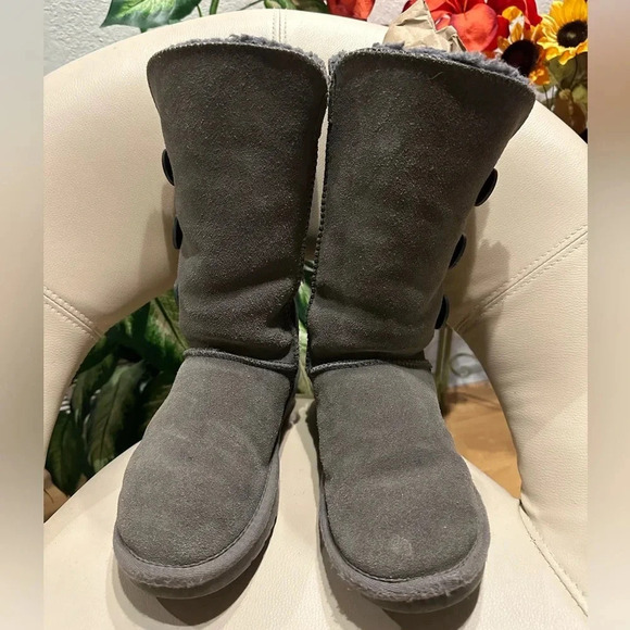 UGG Shoes - UGG Bailey Button Triplet II Black Mid-Calf Pull-On Boots Size US 8